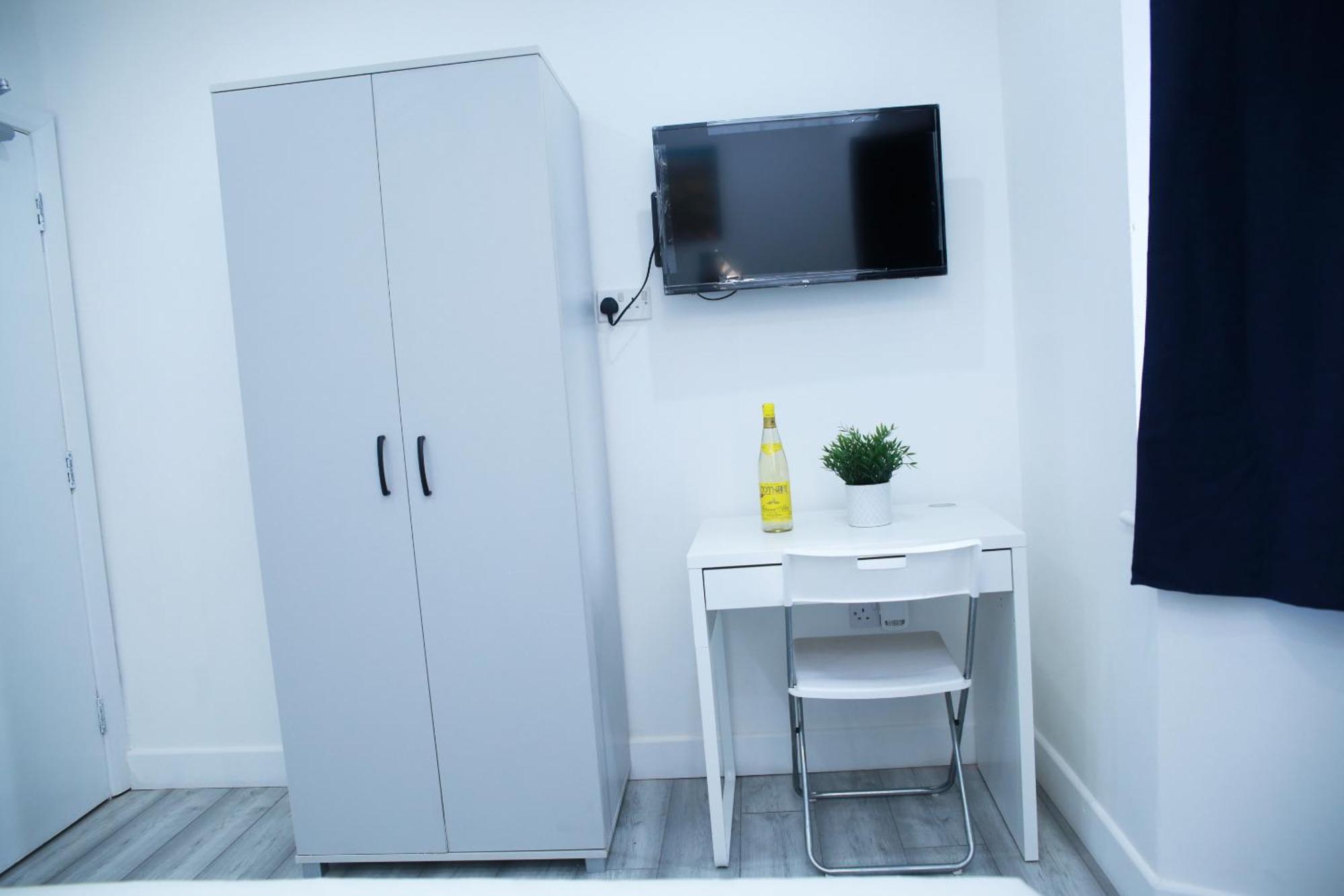 Lovely Apartment With Free Parking On Premises. Λονδίνο Εξωτερικό φωτογραφία
