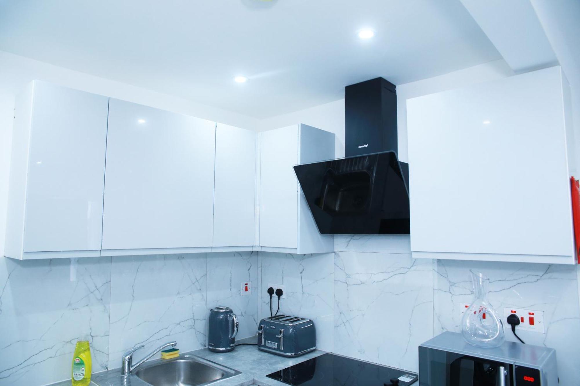 Lovely Apartment With Free Parking On Premises. Λονδίνο Εξωτερικό φωτογραφία